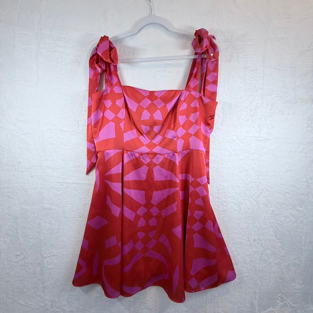 Gianni Bini Venita Aspen Dress Womens Size 10 Red Pink Geometric Tie Strap Mini
